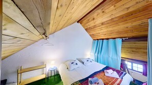 1 camera, una scrivania, ferro/asse da stiro, Wi-Fi