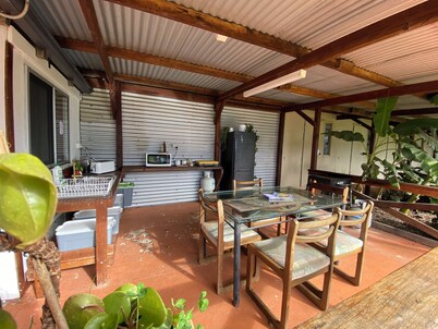 Shearer's Shacks with shared bathroom, free wifi