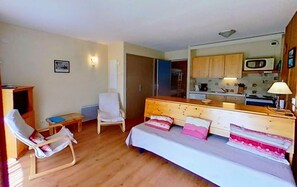 1 chambre, fer et planche à repasser, Wi-Fi