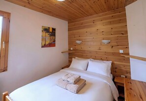 4 Schlafzimmer, Bügeleisen/Bügelbrett, WLAN