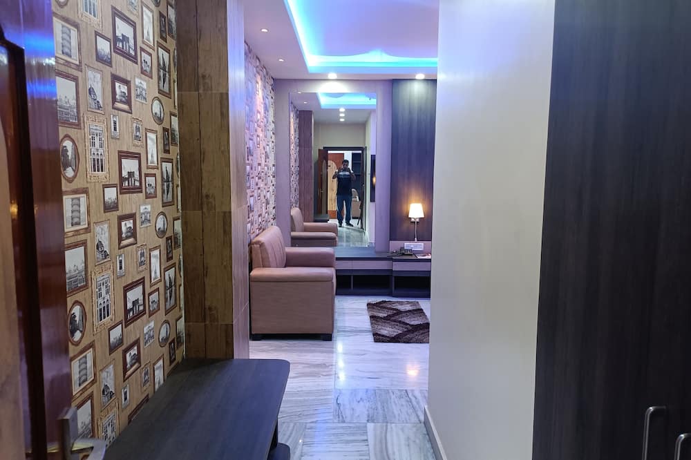 HOTEL SUDAKSHINA BY ROH - Silchar