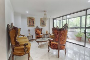 Interior - Apartamento Laureles (Medellín)