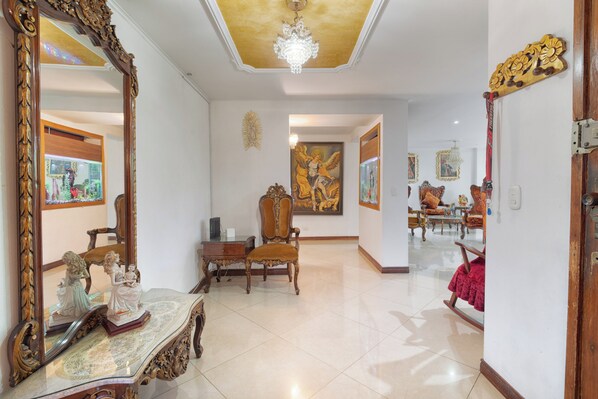 Interior - Apartamento Laureles (Medellín)