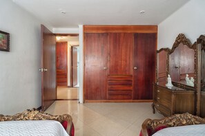 3 bedrooms, WiFi, bed sheets - Apartamento Laureles (Medellín)