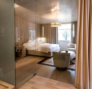 1 slaapkamer, een bureau, een strijkplank/strijkijzer, gratis wifi