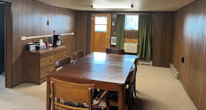 Jake's Corner Motel
