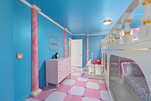 5 soverom, skrivebord, strykejern/-brett og wi-fi