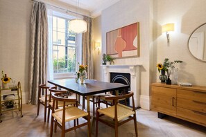 Apartment | 3 bedrooms - The Bayswater Retreat - Adorable 3bdr Flat With Balcony (London)