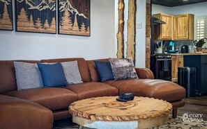 Fernseher, Kamin, Arbeitsbereiche