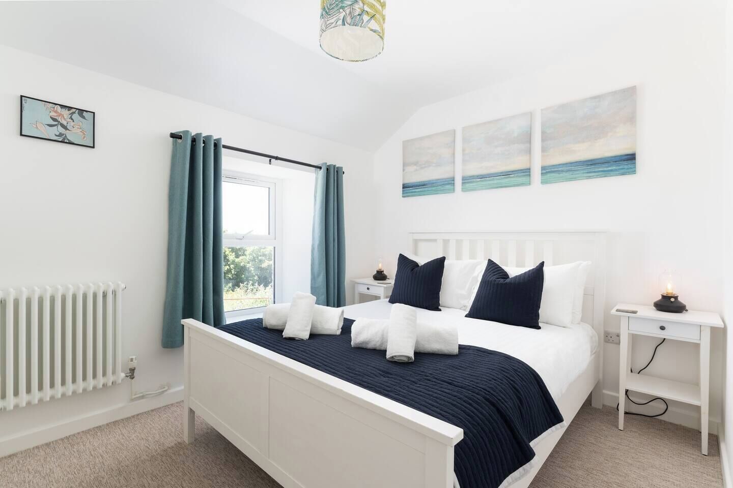 2 bedrooms, iron/ironing board, travel cot, free WiFi