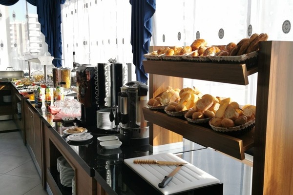 Gratis frukostbuffé varje dag