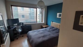 1 bedroom, iron/ironing board, Internet, bed sheets