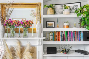 Interior - Charming 2BR Family Home with Private Garden (Greater London)