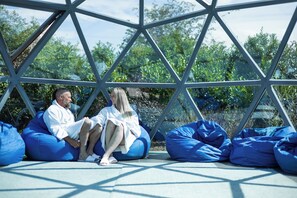 Exterior - Glass House Retreat (Upminster)