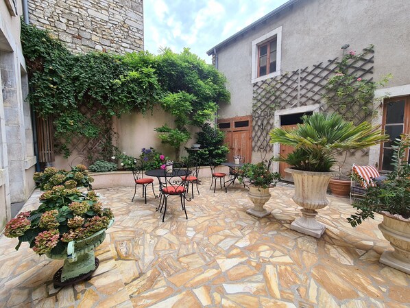 Restauration extérieure