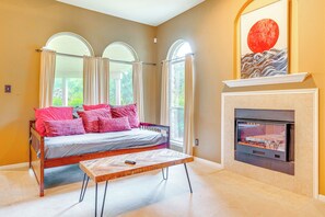 Interior - Cedar Park Home w/ Outdoor Oasis - 5 Mi to Lake! (Cedar Park)