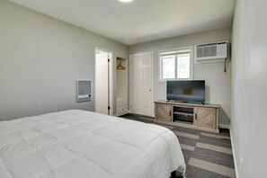 Apartment (2 Bedrooms) | Interior - Table Rock Lake Condo: Boat, Fish, Swim! (Kimberling City)