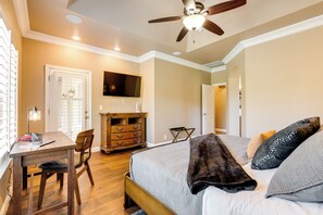 House (3 Bedrooms) | Interior - Clovis Retreat w/ Patio & Yard ~ 3 Mi to Old Town! (Clovis)