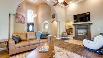 Nhà (3 Bedrooms) | Mặt tiền nơi lưu trú