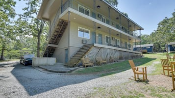 Apartment (0 Bedroom) | Interior