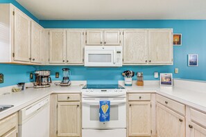 Apartment (2 Bedrooms) | Interior - Warm Weather Escape! Golf & Relax in Little River (Little River)