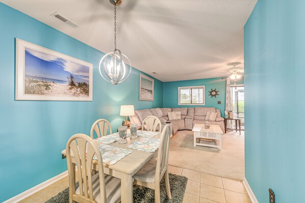 Apartment (2 Bedrooms) | Interior - Warm Weather Escape! Golf & Relax in Little River (Little River)