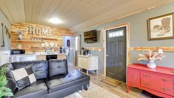 Apartemen (0 Bedroom) | Bagian depan properti