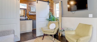 Pet-friendly Grand Lake Studio w/ Outdoor Space