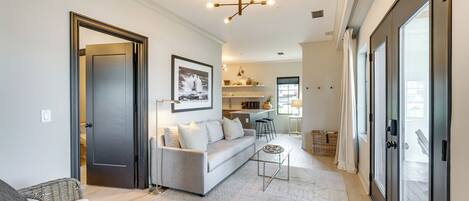 Apartment (1 Bedroom) | Interior