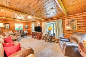 Interior - Log Cabin w/ Game Room & Fire Pit in Forestport! (Forestport)