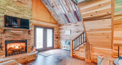 Kentucky Cabin Retreat w/ Covered Porch & Views