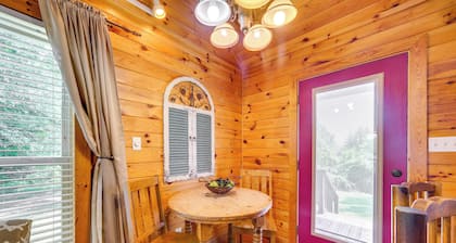 Picturesque Oklahoma Cabin on 80 Acres w/ Views!