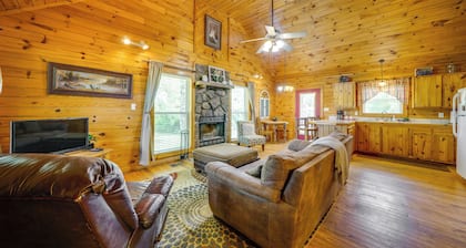 Picturesque Oklahoma Cabin on 80 Acres w/ Views!