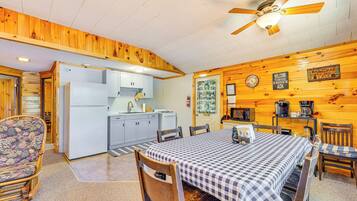 Nhà (3 Bedrooms) | Nội thất