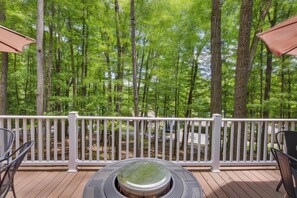 House (5 Bedrooms) | Interior - Treasure Lake Home w/ Deck: Walk to Bimini Lake! (DuBois)