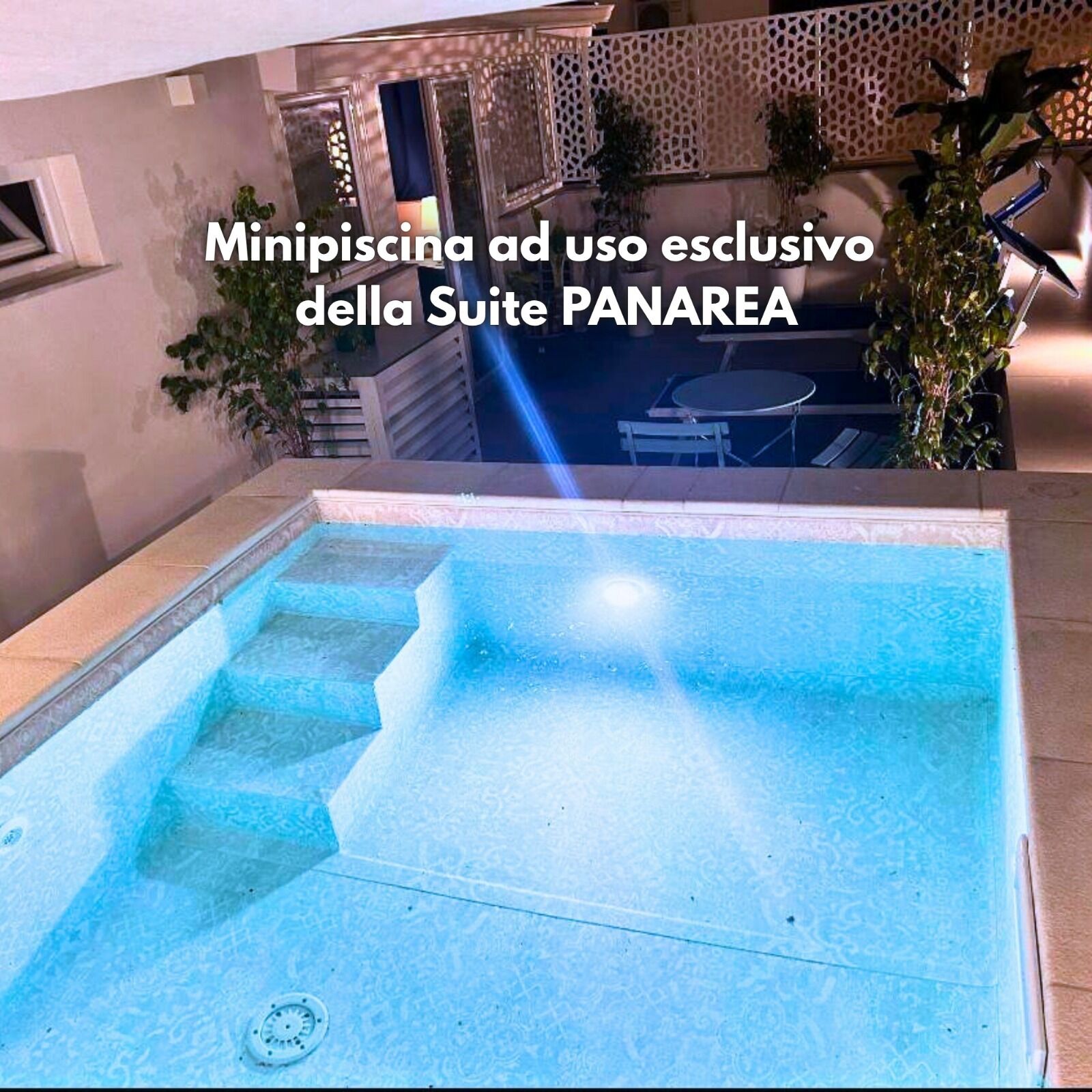 Luxury Studio Suite, Partial Sea View | In-room safe, desk, blackout drapes, soundproofing