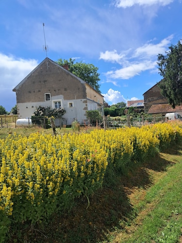 Maison de Campagne Avec 1 Chambre