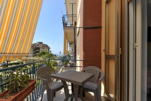 Outdoor dining - Marygiò - Stanza Viola (Salerno)