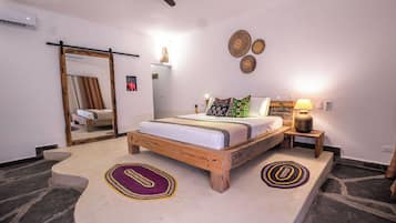 Deluxe Double Room, Garden View | Minibar, in-room safe, free WiFi