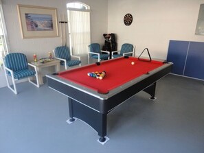 House, 4 Bedrooms | Game room