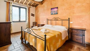 1 bedroom, in-room safe, iron/ironing board, travel crib - House in the Maremma with garden, pool and WiFi in Tuscany (roccastrada)