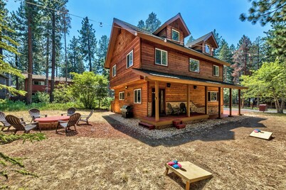 Heavenly Chalet - Close to Gondola & Beaches