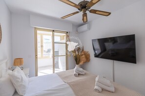 2 bedrooms, iron/ironing board, free WiFi, bed sheets