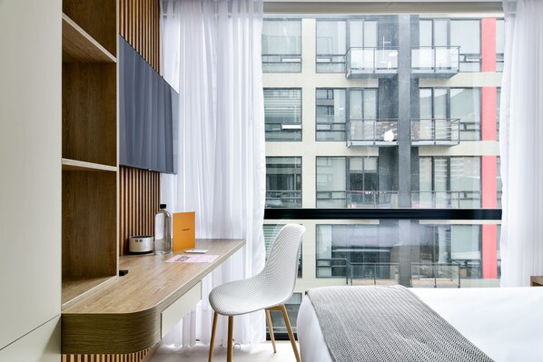 Apartment | 1 bedroom, Internet - w Prestigious Loft in the Heart of Santa Barbara (Bogotá)