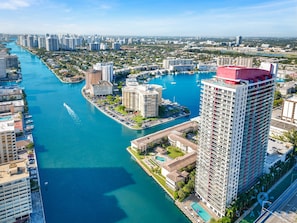 House - Spectacular Studio Amazing Amenities Bay View (Hallandale Beach)