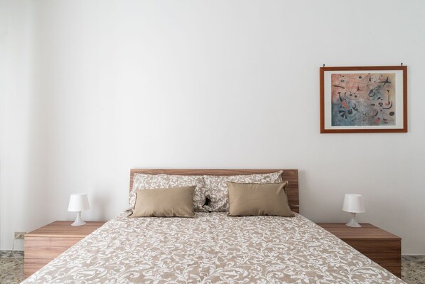 2 chambres, Wi-Fi gratuit, draps fournis