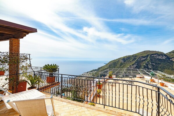 Dobbeltrom – panorama, balkong, sjøutsikt | Terrasse/patio