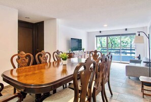 Dining - Bright & Spacious 3-BR-2BTH, near WTC/ Insurgentes (Ciudad de México)