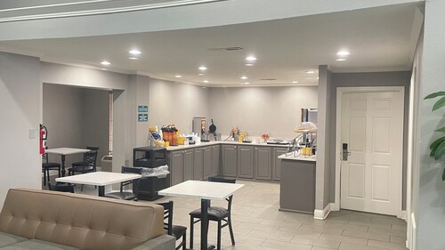 Homegate Inn And Suites Collierville TN