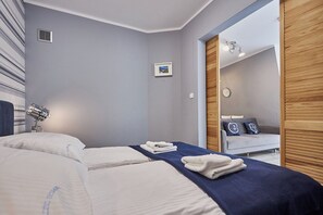 Junior-Suite, Balkon | 1 Schlafzimmer, Bügeleisen/Bügelbrett, kostenloses WLAN